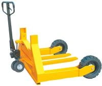 Тележка гидравлическая для бездорожья 1500 кг 800 мм резиновые колеса TOR RHW