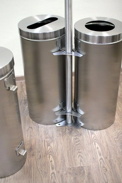 Урна Молл, шлифованная, с емкостью 3х27 л