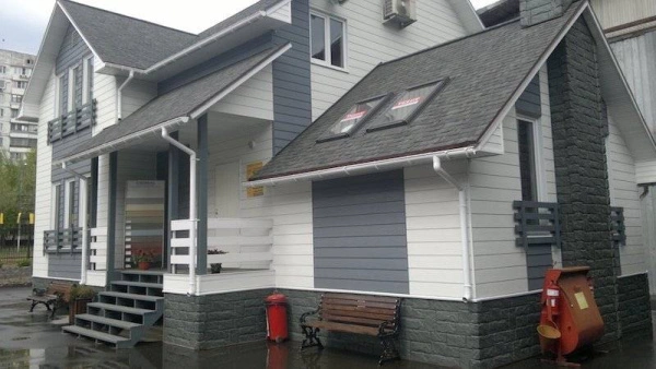 Скамейка чугунная «Ампир» 1,5 м